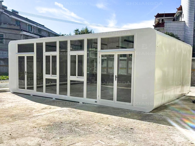 蘋(píng)果艙少年苑教室02